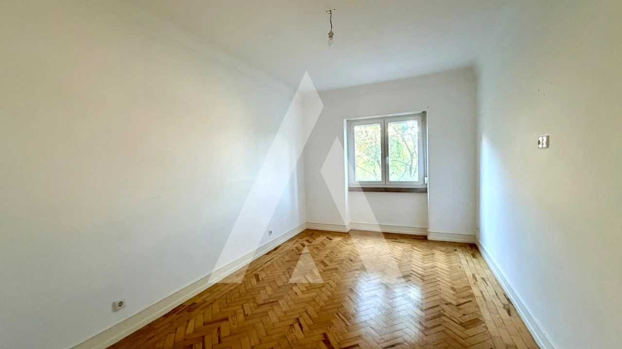 Apartamento T3 para Venda em Arroios Foto 17