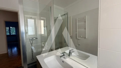 Apartamento T3 para Venda em Arroios