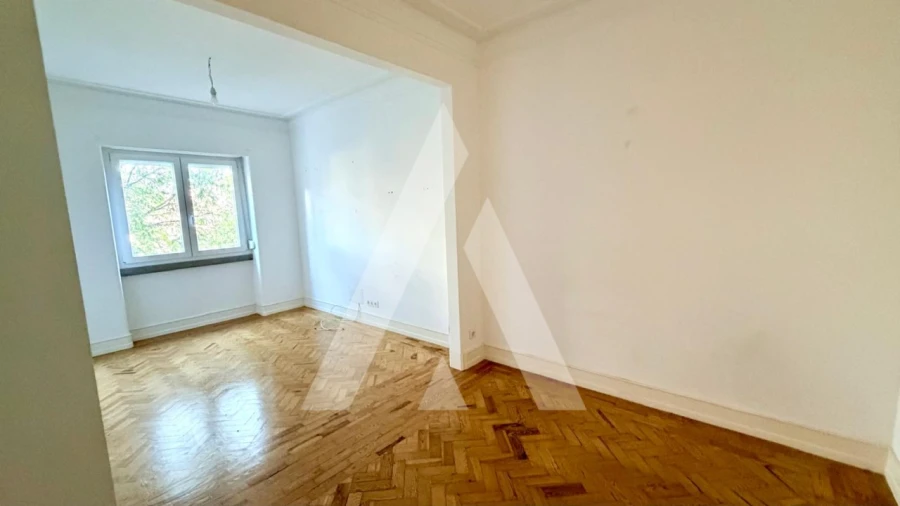 Apartamento T3 para Venda em Arroios Foto 8