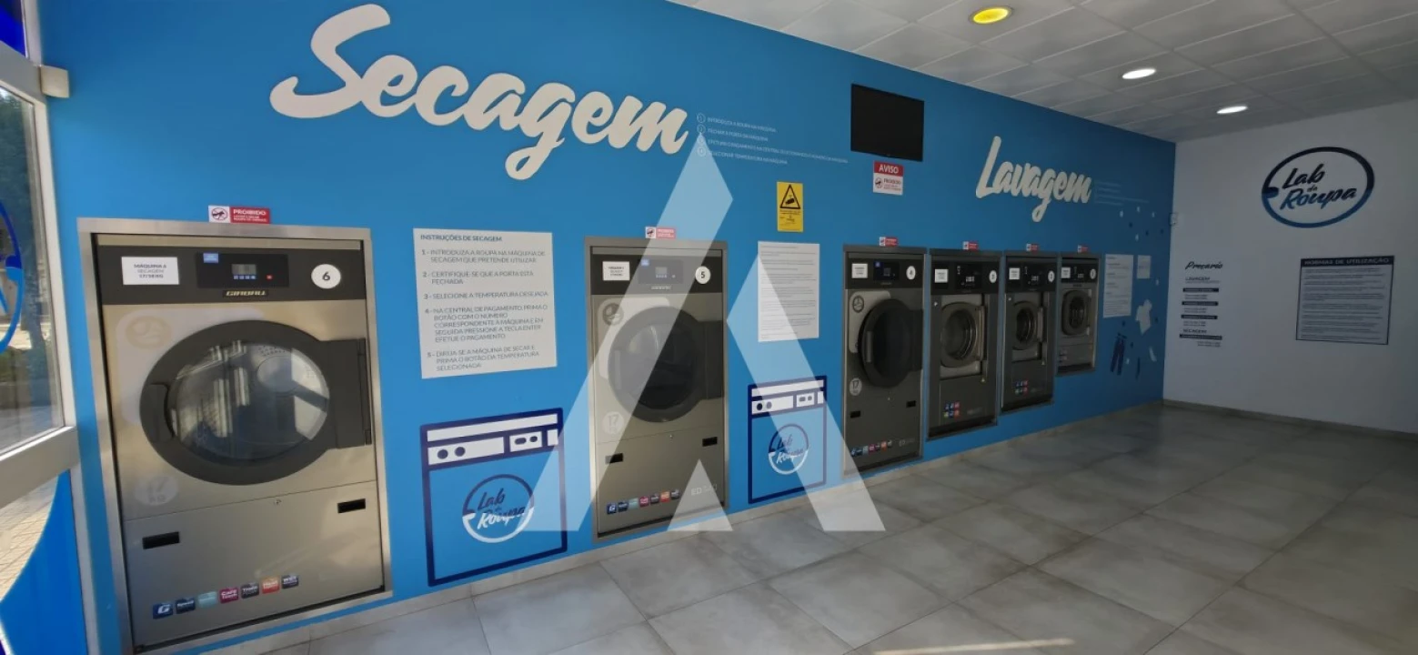 Loja para Venda em Braga (Maximinos, Sé e Cividade) Foto 2