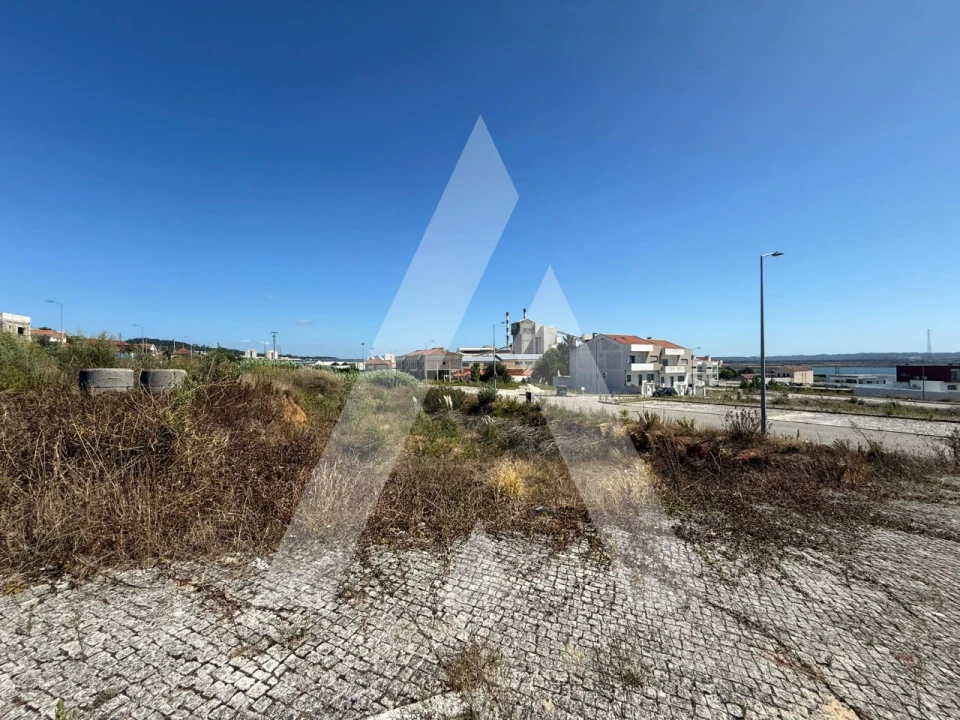 Terreno para Venda em Vila Verde Foto 12
