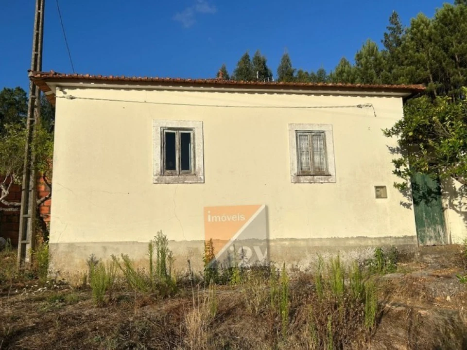 Quinta T3 para Venda em Caranguejeira Foto 1