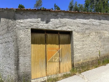 Quinta T3 para Venda em Caranguejeira