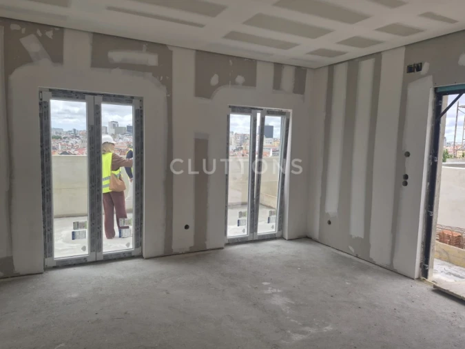 Apartamento T2 para Venda em Areeiro Foto 36