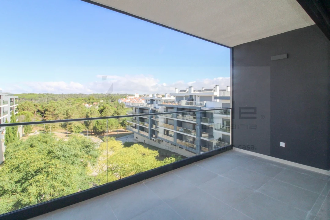 Apartamento T3 para Venda em Charneca de Caparica e Sobreda Foto 30