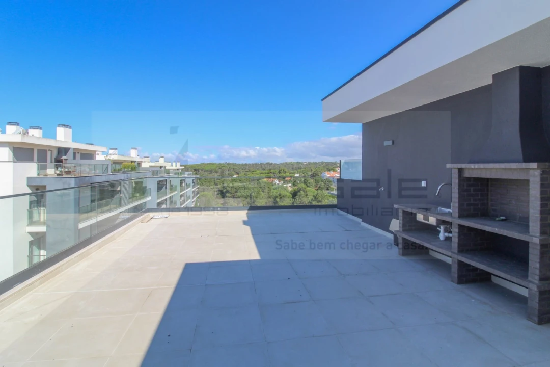 Apartamento T3 para Venda em Charneca de Caparica e Sobreda Foto 42