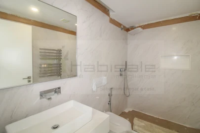 Apartamento T3 para Venda em Charneca de Caparica e Sobreda