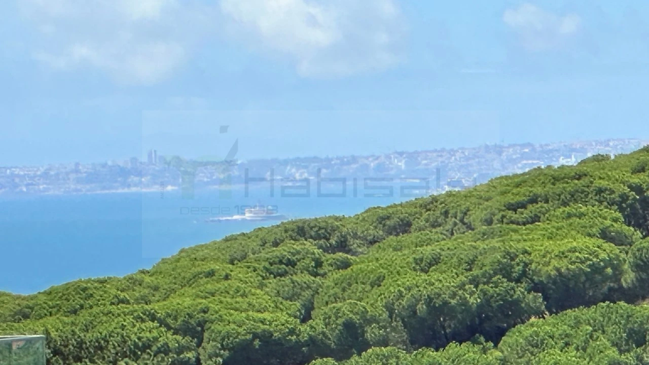 Apartamento T3 para Venda em Charneca de Caparica e Sobreda Foto 2