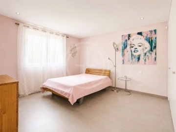 Moradia T4 para Venda em Loule (São Clemente)