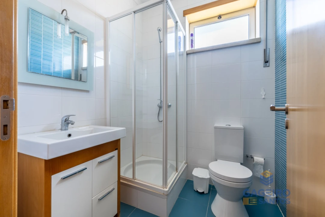 Apartamento T3 para Arrendamento em São Martinho do Porto Foto 20