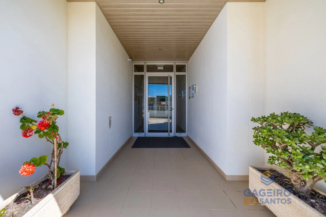 Apartamento T3 para Arrendamento em São Martinho do Porto Foto 28