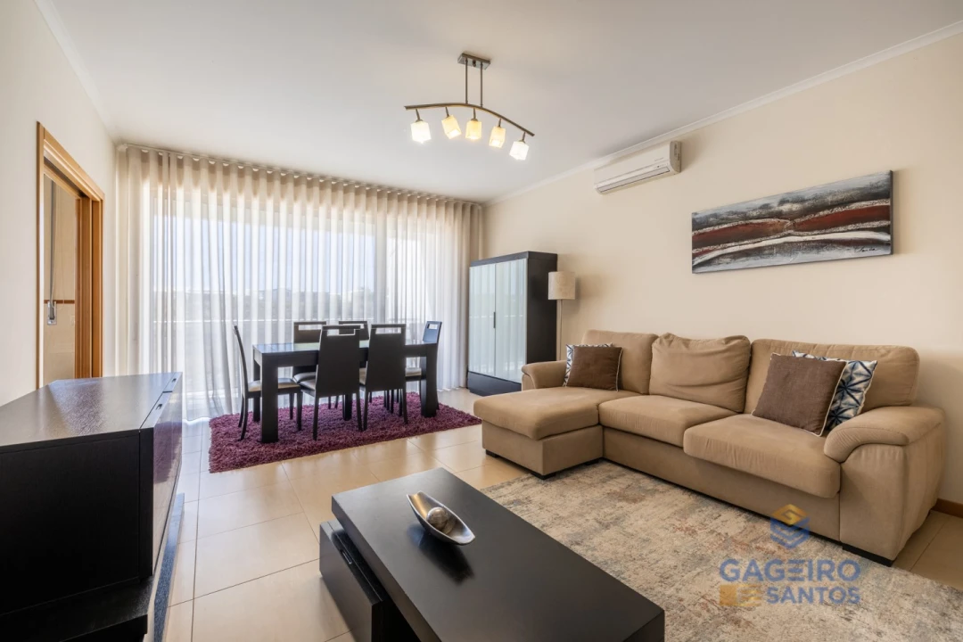 Apartamento T3 para Arrendamento em São Martinho do Porto Foto 3