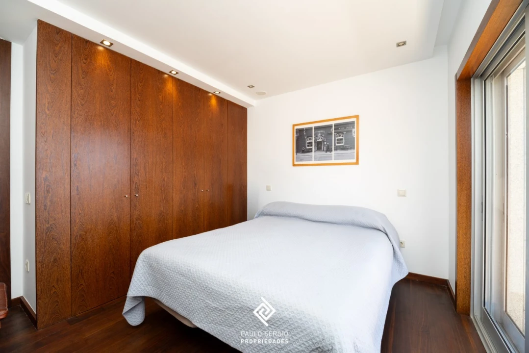 Apartamento T2 para Arrendamento em Canidelo Foto 9