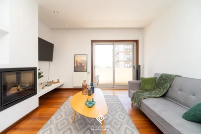Apartamento T2 para Arrendamento em Canidelo