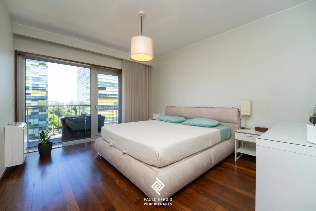 Apartamento T4 para Venda em Santa Marinha e São Pedro da Afurada Foto 12