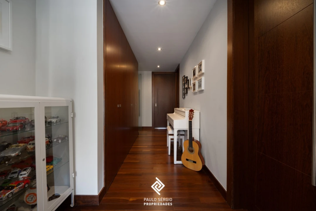 Apartamento T4 para Venda em Santa Marinha e São Pedro da Afurada Foto 9