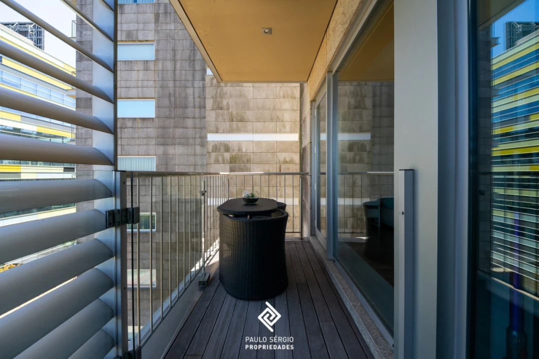 Apartamento T4 para Venda em Santa Marinha e São Pedro da Afurada Foto 8
