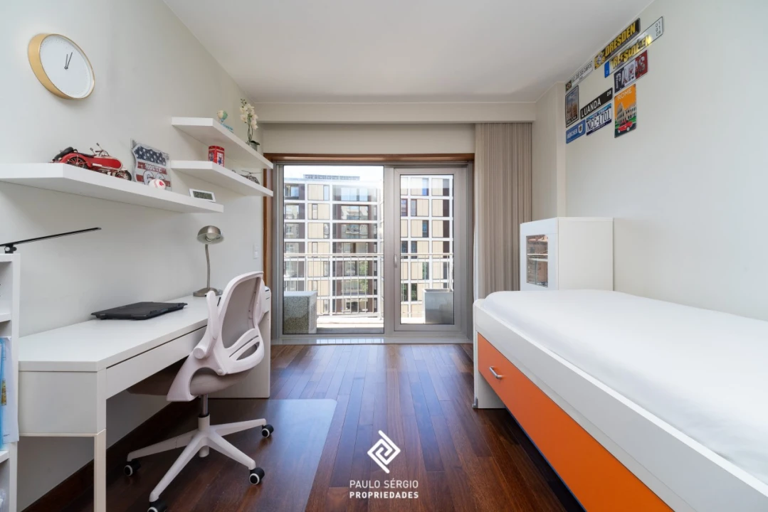 Apartamento T4 para Venda em Santa Marinha e São Pedro da Afurada Foto 14