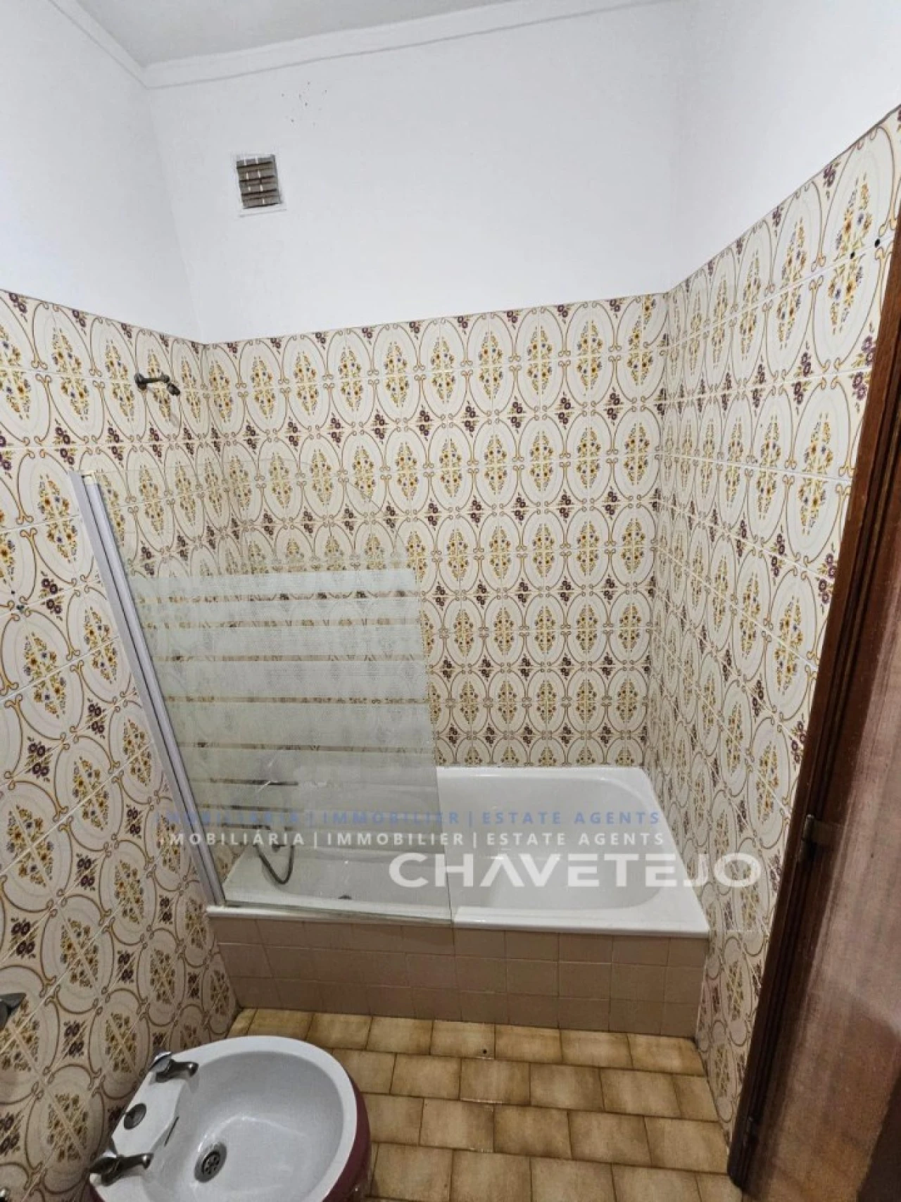 Apartamento T1 para Venda em São João Baptista e Santa Maria dos Olivais Foto 5