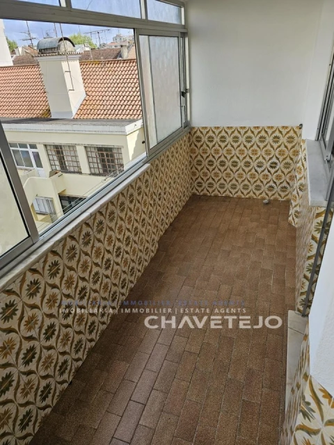 Apartamento T1 para Venda em São João Baptista e Santa Maria dos Olivais