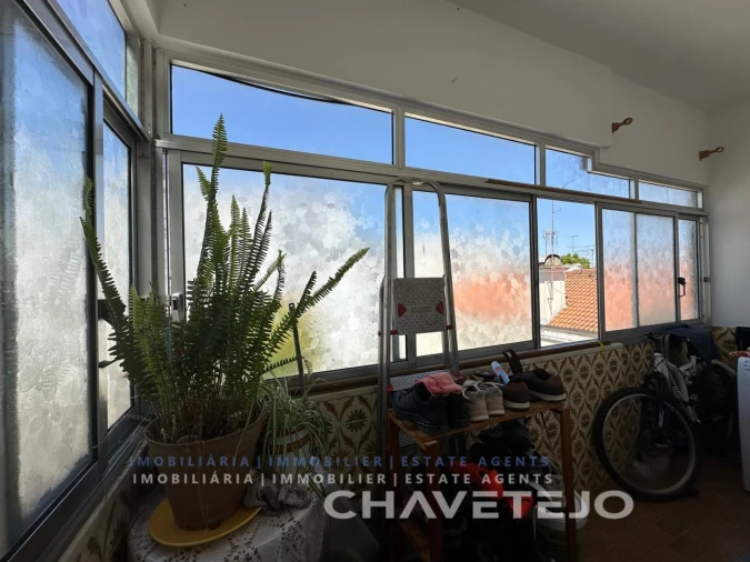 Apartamento T1 para Venda em São João Baptista e Santa Maria dos Olivais Foto 6