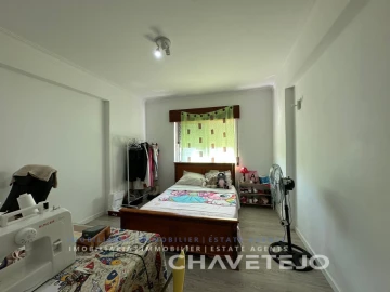 Apartamento T1 para Venda em São João Baptista e Santa Maria dos Olivais