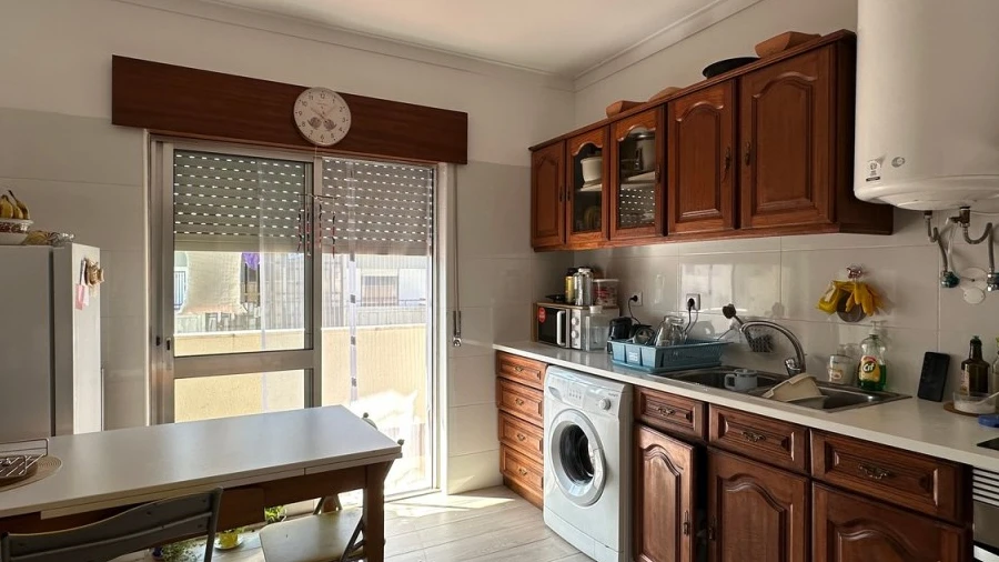 Apartamento T1 para Venda em São João Baptista e Santa Maria dos Olivais