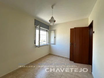 Apartamento T2 para Venda em São João Baptista e Santa Maria dos Olivais