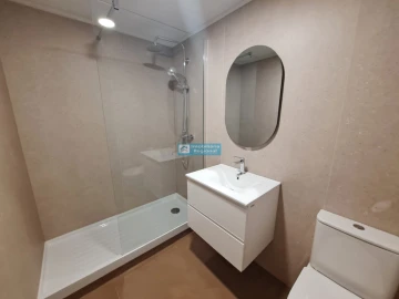 Apartamento T2 para Venda em Funchal (Se)