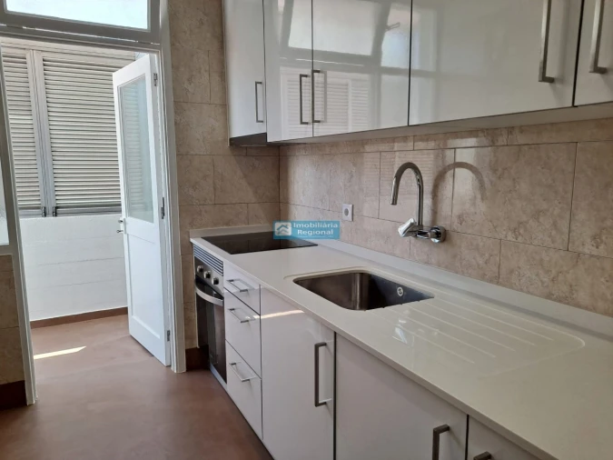 Apartamento T2 para Venda em Funchal (Se) Foto 3