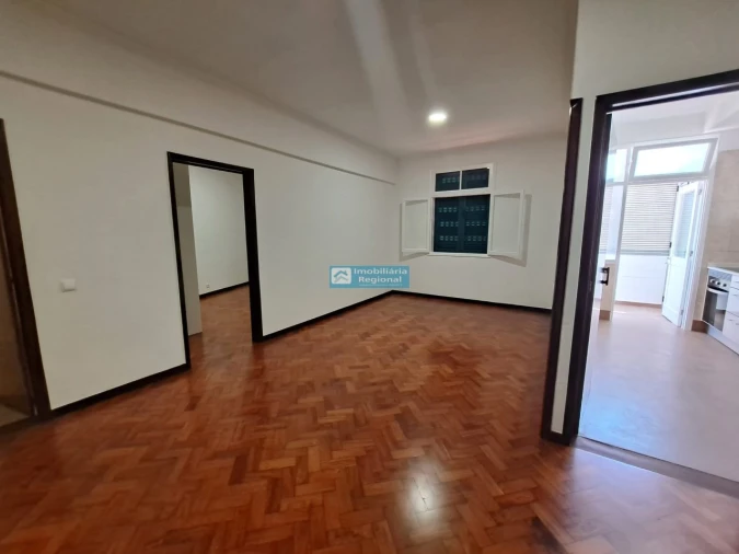 Apartamento T2 para Venda em Funchal (Se) Foto 6