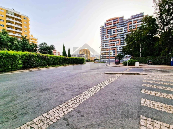 Apartamento T1 para Venda em Portimão Foto 22