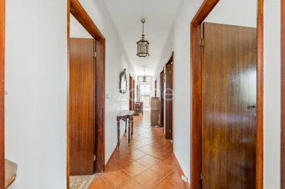 Moradia T5 para Venda em Este (São Pedro e São Mamede)