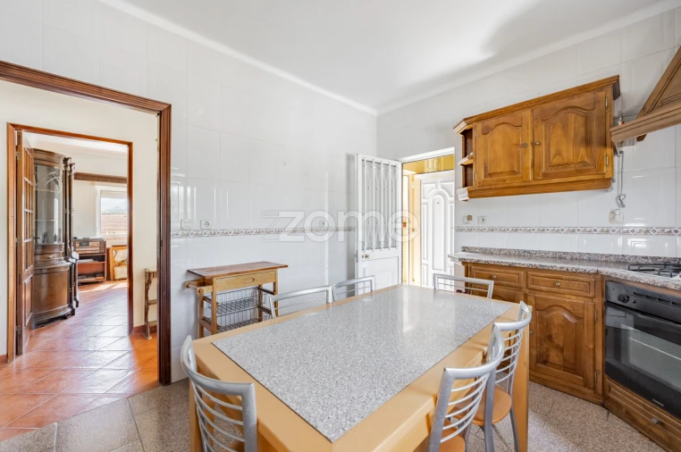 Moradia T5 para Venda em Este (São Pedro e São Mamede) Foto 30