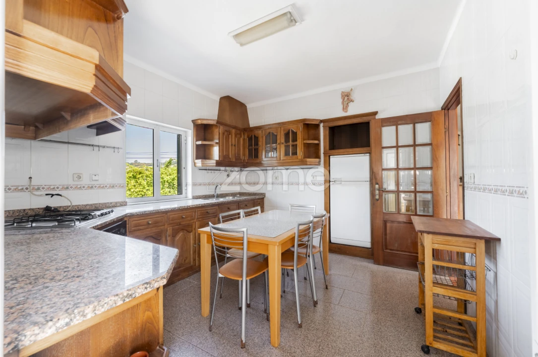 Moradia T5 para Venda em Este (São Pedro e São Mamede) Foto 31