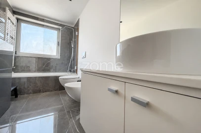 Apartamento T3 para Venda em Vila Nova de Famalicão e Calendário