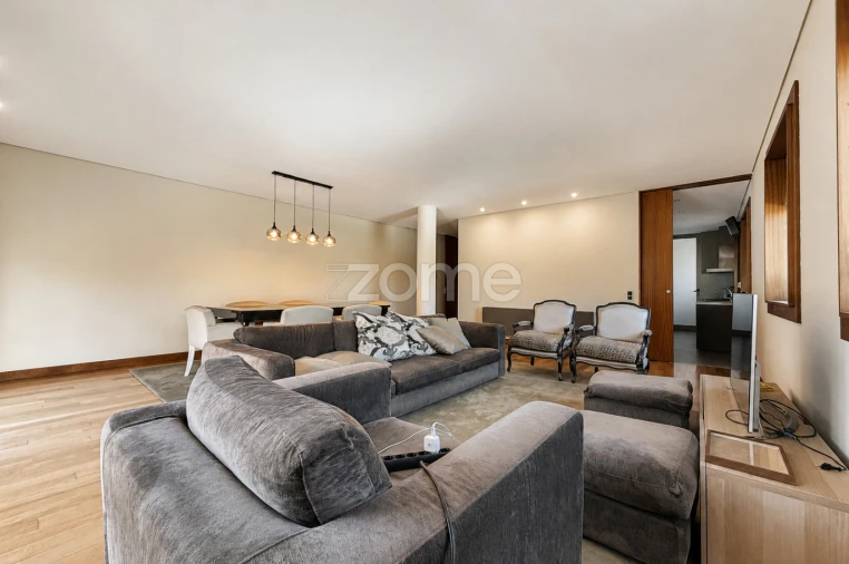 Apartamento T3 para Venda em Vila Nova de Famalicão e Calendário Foto 30