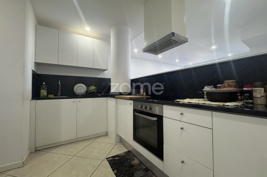 Apartamento T1 para Venda em Riba de Ave Foto 11