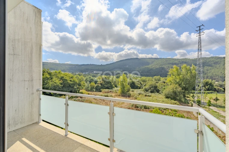 Moradia T3 para Venda em Nogueira, Fraião e Lamaçães Foto 42