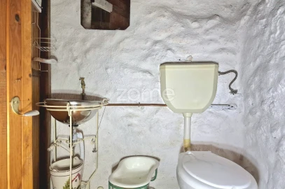 Moradia T2 para Venda em Sezelhe e Covelães