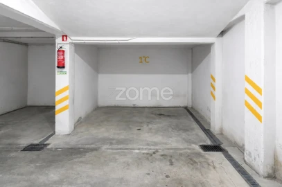 Apartamento T1 para Arrendamento em Santa Maria da Feira, Travanca, Sanfins e Espargo