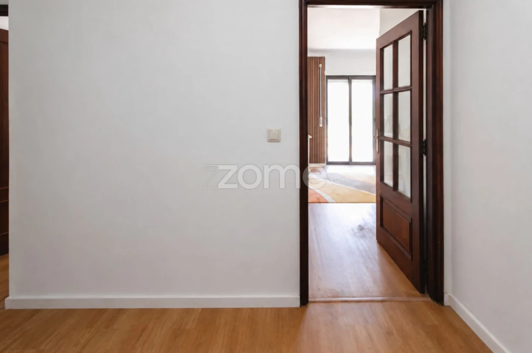 Apartamento T1 para Arrendamento em Santa Maria da Feira, Travanca, Sanfins e Espargo Foto 6