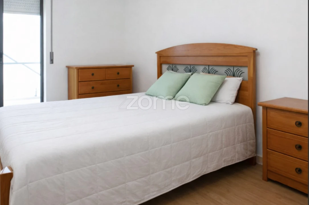 Apartamento T1 para Arrendamento em Santa Maria da Feira, Travanca, Sanfins e Espargo Foto 8
