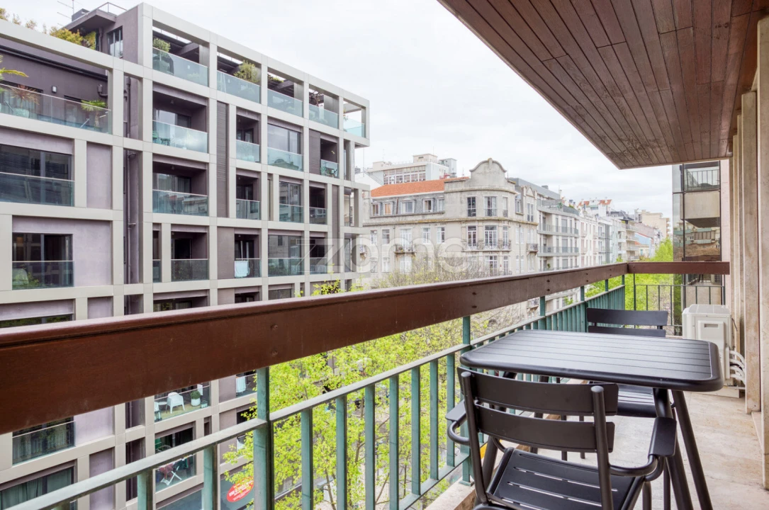 Apartamento T3 para Venda em Avenidas Novas Foto 1