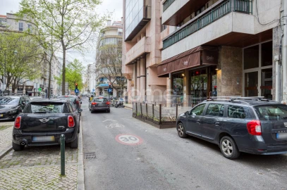 Apartamento T3 para Venda em Avenidas Novas