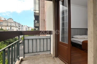 Apartamento T3 para Venda em Avenidas Novas