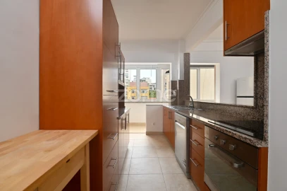 Apartamento T3 para Venda em Avenidas Novas