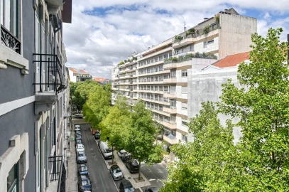 Apartamento T3 para Venda em Avenidas Novas