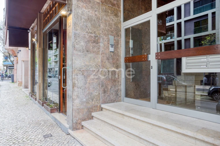 Apartamento T3 para Venda em Avenidas Novas Foto 21
