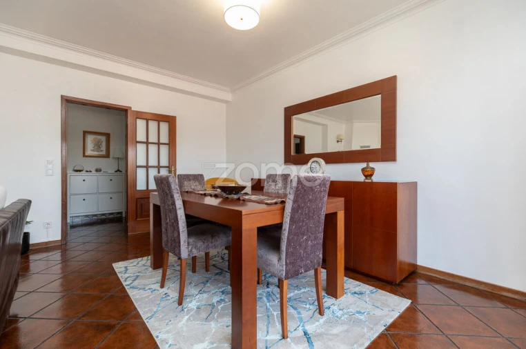 Apartamento T6 para Venda em Sé Nova, Santa Cruz, Almedina e São Bartolomeu Foto 12